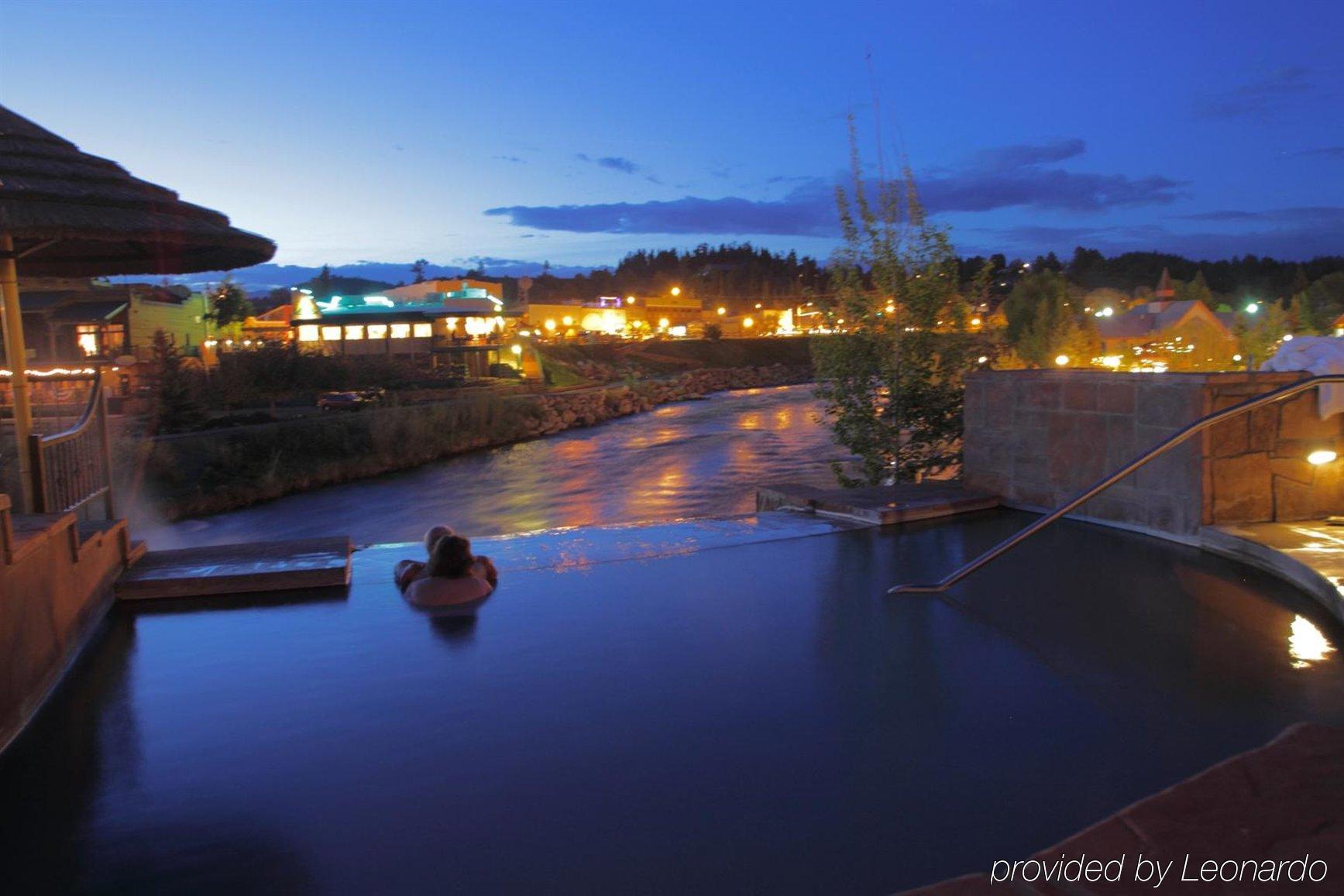 The Springs Resort & Spa باغوسا سبرينغز المظهر الخارجي الصورة