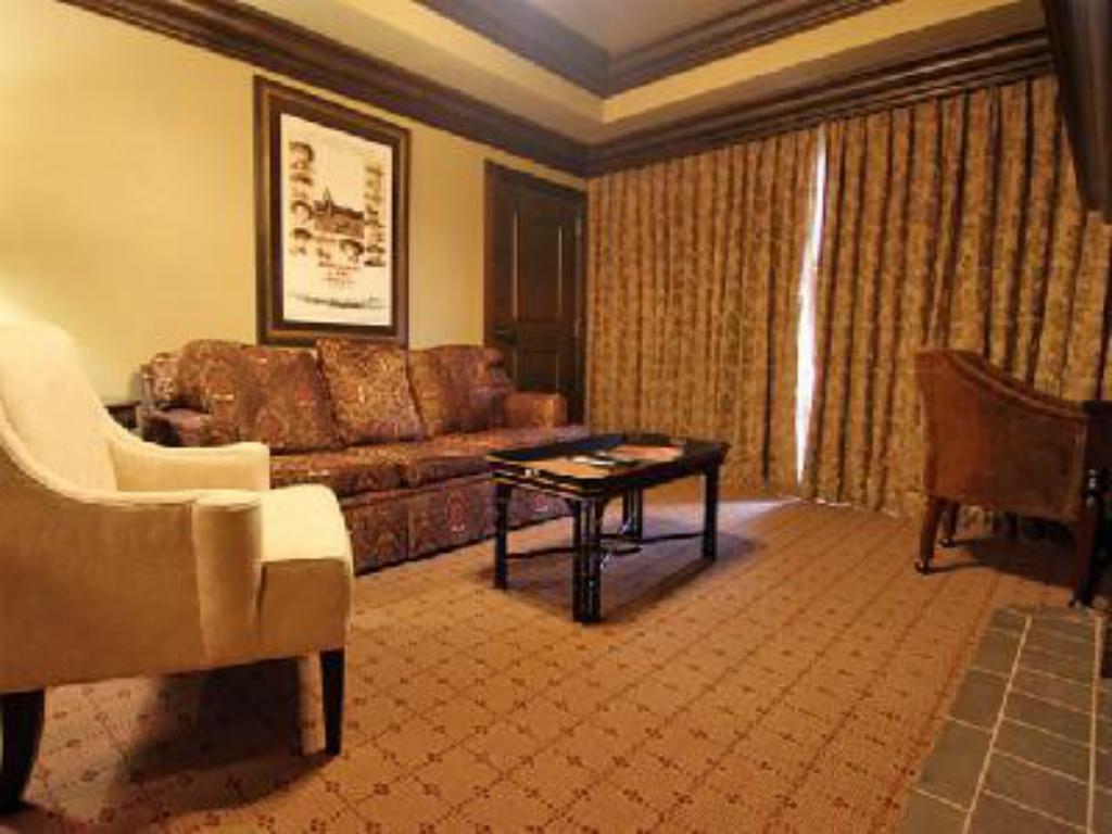 The Springs Resort & Spa باغوسا سبرينغز الغرفة الصورة