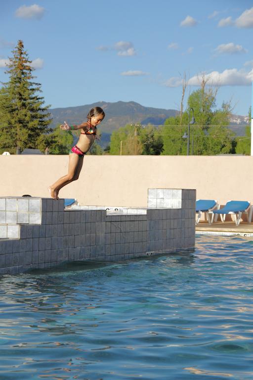 The Springs Resort & Spa باغوسا سبرينغز المظهر الخارجي الصورة