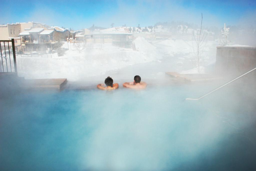 The Springs Resort & Spa باغوسا سبرينغز المظهر الخارجي الصورة